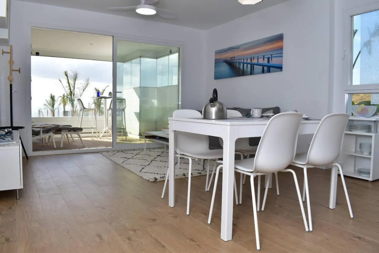 Sunny Beach Apartment In Calaceite Torrox Spanien